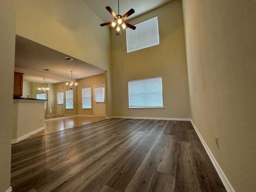 8505 Brunswick Dr, Plano TX  75024-7386 exterior