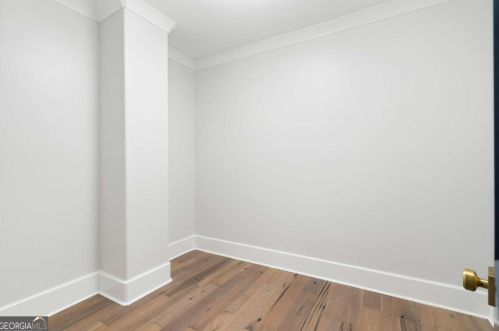 2731 Arden Rd, Atlanta GA  30305-1913 exterior