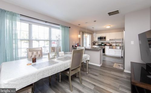 304 Coventry Way, Mount Laurel NJ  08054-6703 exterior