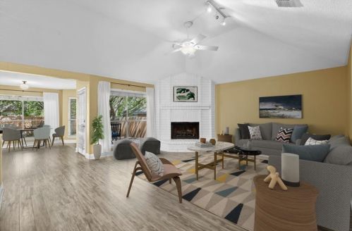 8004 Cahill Dr, Austin TX  78729-6441 exterior