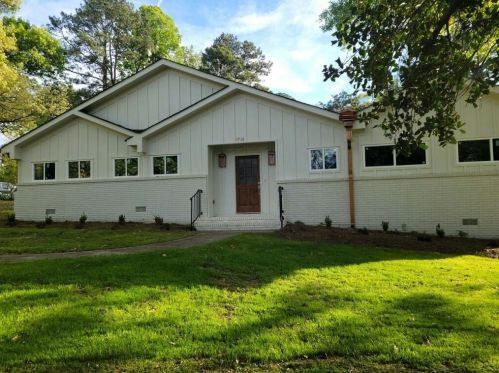 3736 Calmer Cir, Atlanta GA  30344-6011 exterior