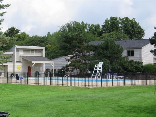 3243 Bay Landing Dr, Cleveland OH 44145-4436 exterior