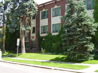 950 Clarkson St, Denver CO  80218-2723 exterior