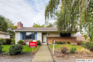 211 Main St, Grand Island OR  97114-9783 exterior