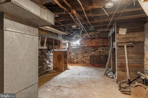 444 Concord St, Lancaster PA  17603-2949 exterior