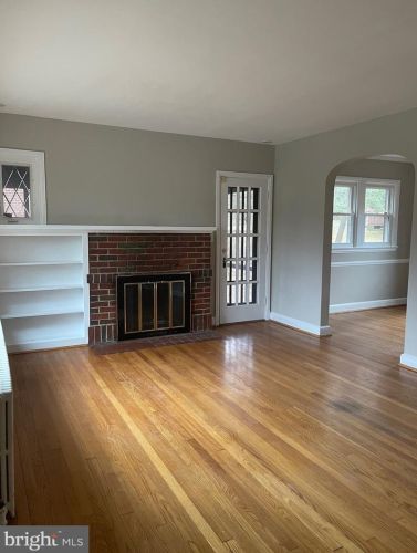 9803 Forest Grove Dr, Silver Spring MD  20902-5706 exterior