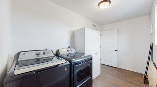 5383 Walden Ct, Denver CO 80249 exterior