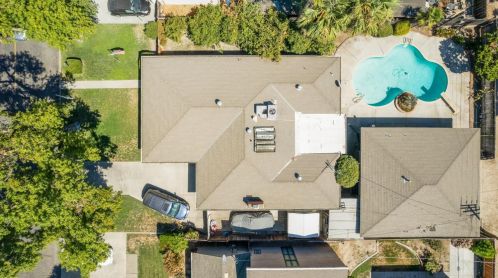 1432 Marshall St, Turlock CA 95380-4133 exterior