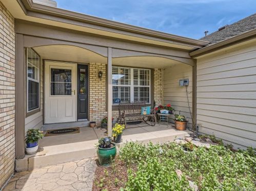 6041 Hinsdale Ave, Englewood CO  80112-1548 exterior