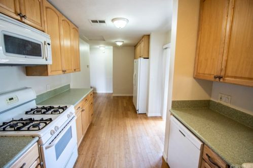 1205 Western Ave, Glendale CA  91201-1426 exterior