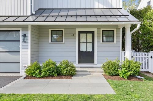 11 Anthony Pl, Riverside CT  06878-1611 exterior