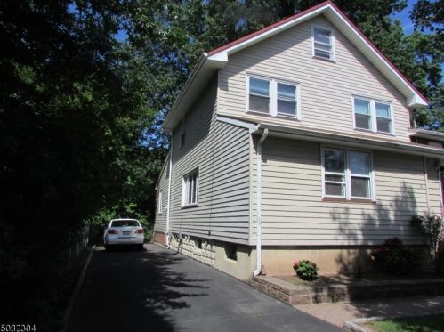 12 Carpenter Pl, Cranford, NJ 07016-2540