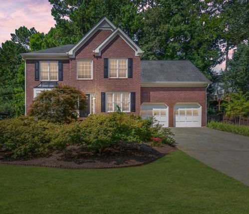 2569 Gabriel Ln, Kennesaw, GA 30152-2673