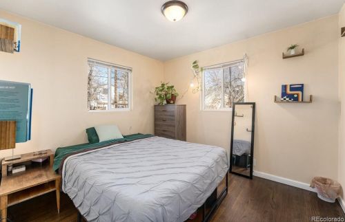 885 Nile St, Aurora CO 80010-4168 exterior