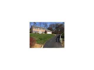 11 Northwood Rd, Greensburg, PA 15601-1140