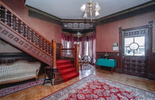 3121 Mulberry St, Riverside CA  92501-2939 exterior