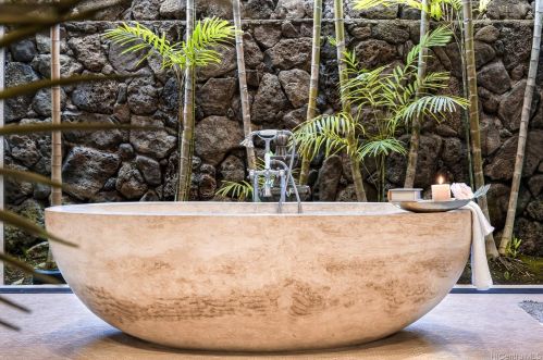 4292 Kahala Ave, Honolulu HI  96816-4822 exterior