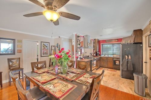 2742 Gleason Ct, Riverside CA  92506-4325 exterior