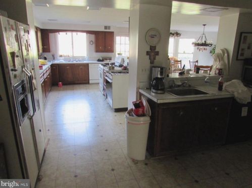 110 Carlisle Dr, Silver Spring MD exterior