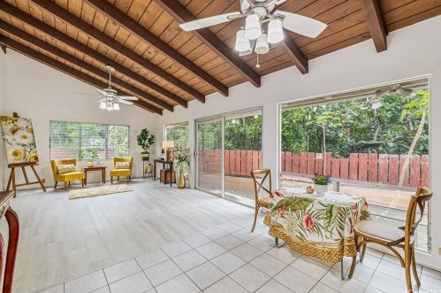 1691 Lima St, Honolulu, HI 96819-2693