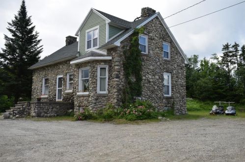 171 Route 3, Carroll, NH 03598-4008