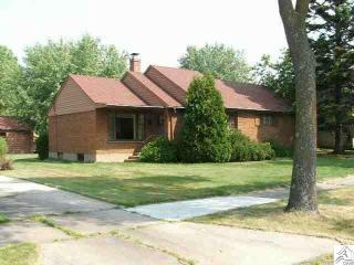 1017 13th St, Virginia, MN 55792-2244