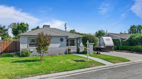 1518 Gary Ln, Modesto, CA 95355-3128
