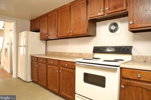 445 Vine St, Lancaster PA  17603-5241 exterior