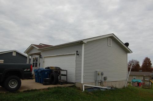 2369 Santa Maria Dr, Pendleton, MO 63383-4485