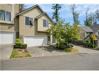 2098 Boulder Way Dr, Bellevue, WA 98027-5644