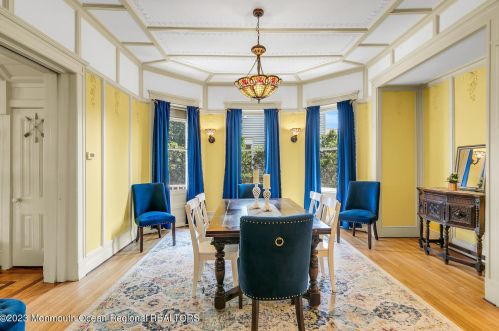 35 Leroy Pl, Tinton Falls NJ  07701-1712 exterior