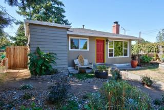 3517 67th Ave, Portland, OR 97206-2629