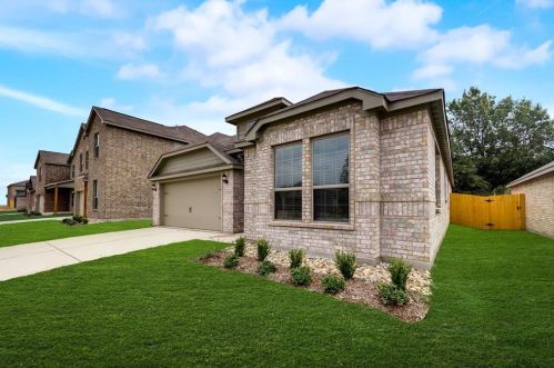 353 Lowery Oaks Trl, Fort Worth TX  76120-1723 exterior