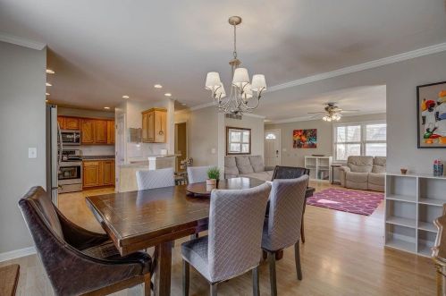 39 Autumn Dr, Miami OH 45056-8757 exterior