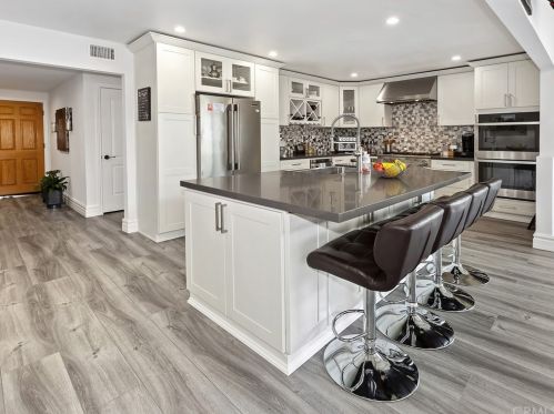 2009 Williams St, Santa Ana CA 92705-7841 exterior