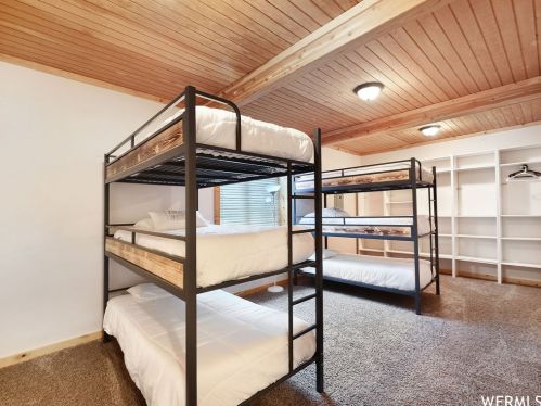 29731 Old Lincoln Hwy, Hoytsville UT 84017-9621 exterior