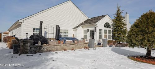13 Wycliffe Dr, Lakehurst NJ  08759-6165 exterior