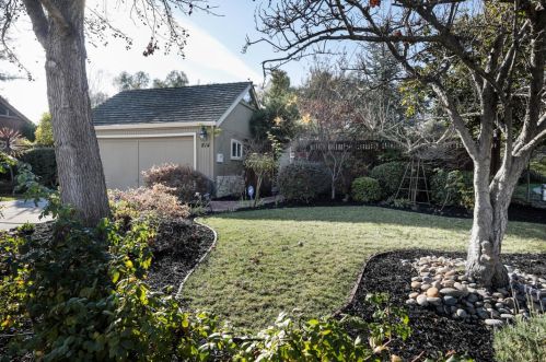 814 Bourbon Ct, Mountain View, CA 94041-2559