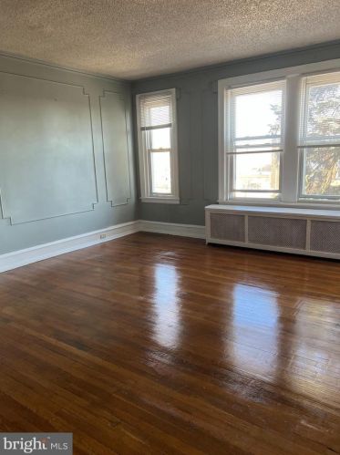 5632 12 St, Philadelphia PA 19141-4102 exterior