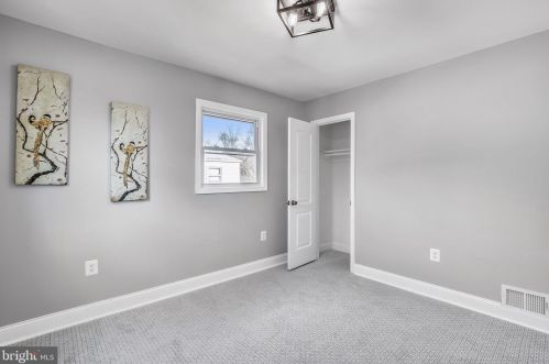 11810 Valleywood Dr, Silver Spring MD 20902-2233 exterior