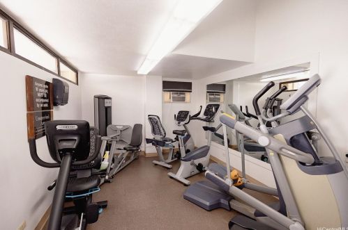 1778 Ala Moana Blvd, Honolulu HI  96815-1658 exterior