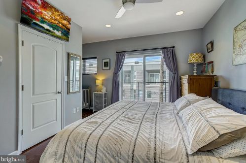 1333 Howard St, Philadelphia PA 19122-3209 exterior