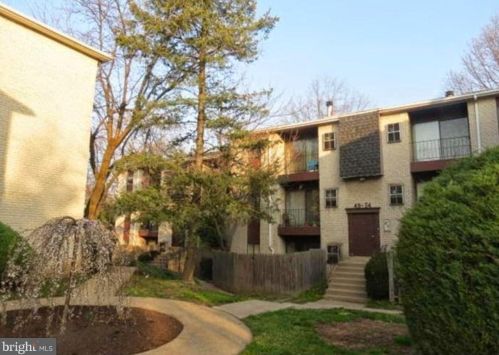 8030 Ditman St, Philadelphia, PA 19136-4435
