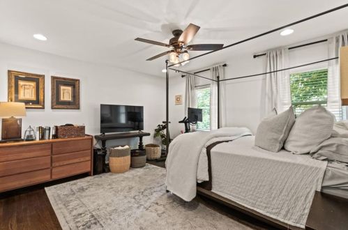 1502 Fama Dr, Atlanta GA  30329-3309 exterior