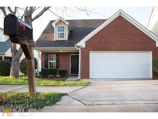 141 Madison Ave, Jackson, GA 30233-6136