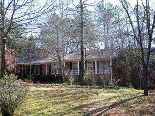 210 Cedar Springs Dr, Athens, GA 30605-3412