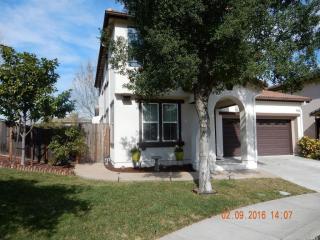 774 Leesburg Ct, Fairfield, CA 94533-9524