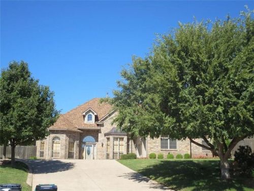 13705 Plantation Way, Edmond, OK 73013-7263