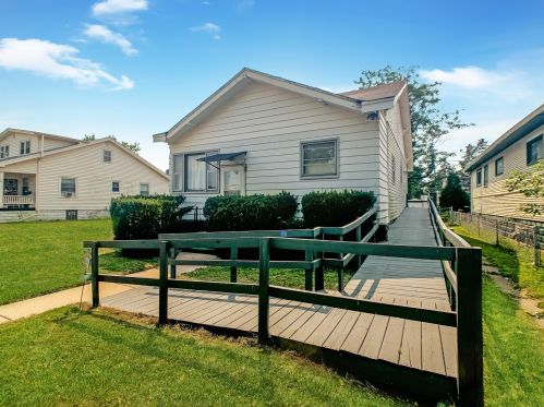 536 Lincoln Ave, Calumet City, IL 60409-3534