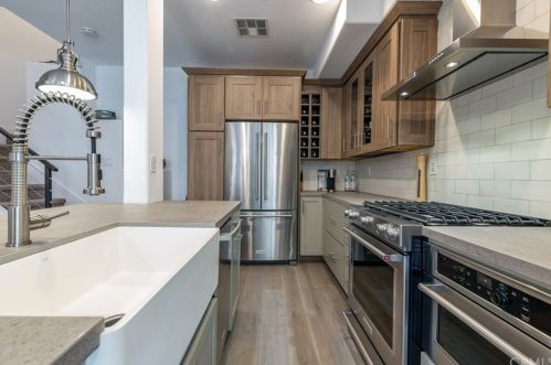 5507 149th Pl, Hawthorne, CA 90250-8396